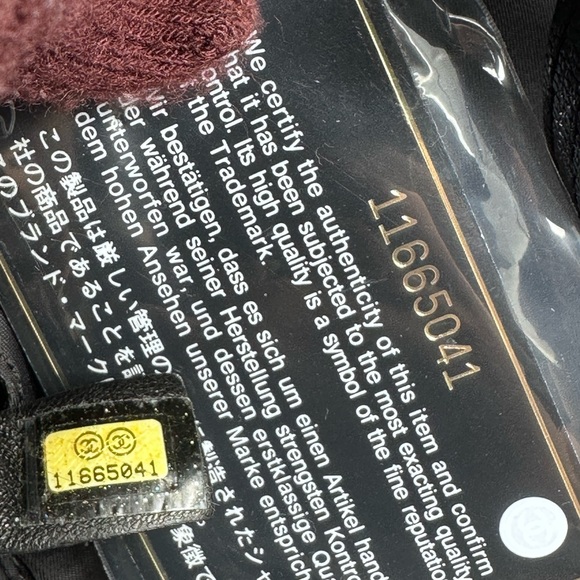 Chanel Biarritz Tote bag - Picture 13 of 17